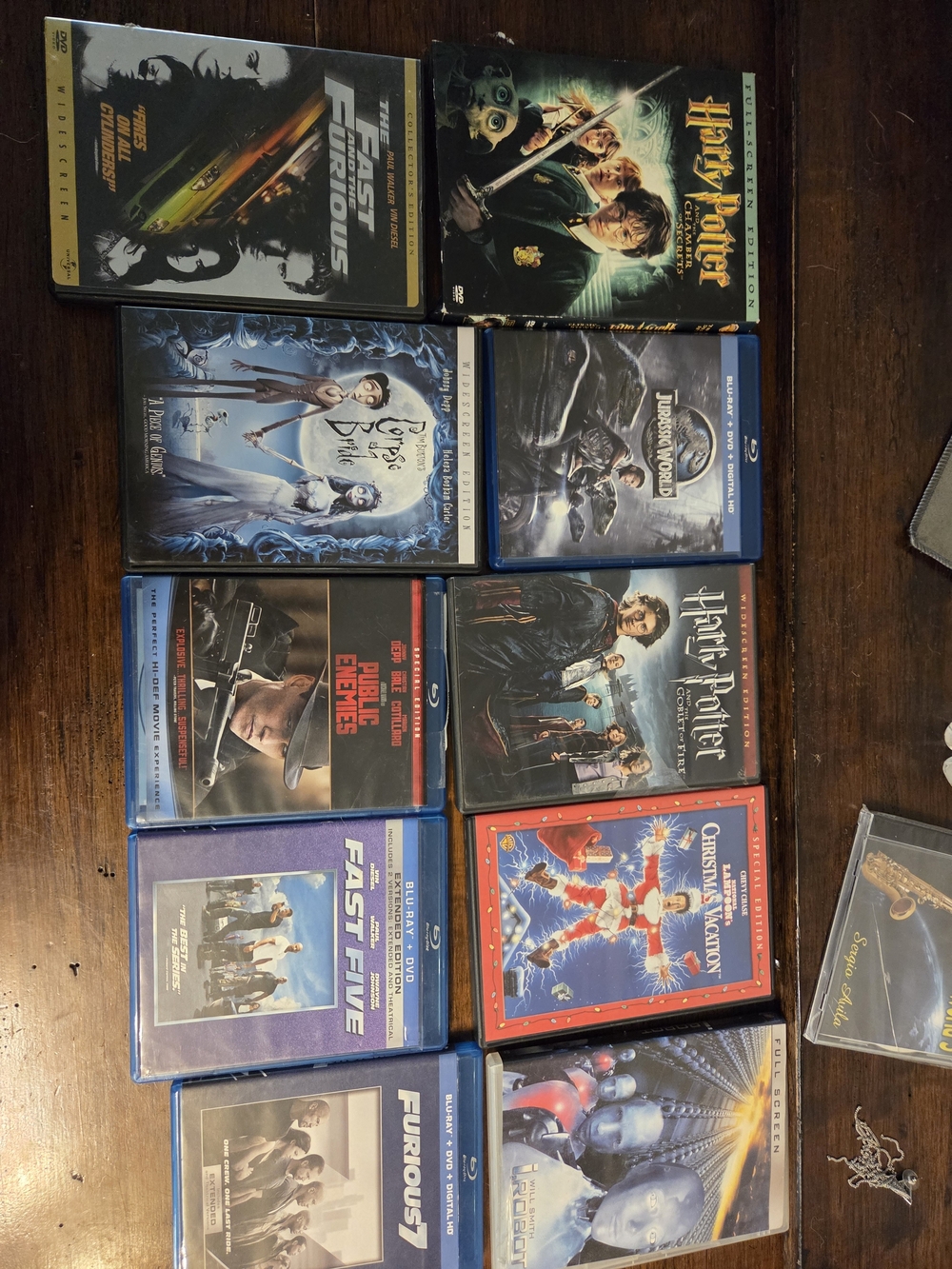 Assorted Blu-ray and DVD Movie Lot - Mixed Titles